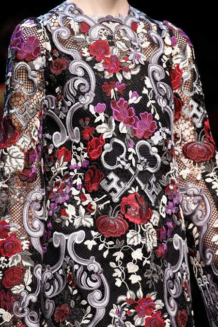 Сказочное платье Dolce & Gabbana (ФОТО) Сказочное платье Dolce & Gabbana (ФОТО)