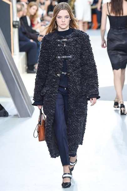 "Леопард" снова в моде: Louis Vuitton представил новую коллекцию (ФОТО) "Леопард" снова в моде: Louis Vuitton представил новую коллекцию (ФОТО)