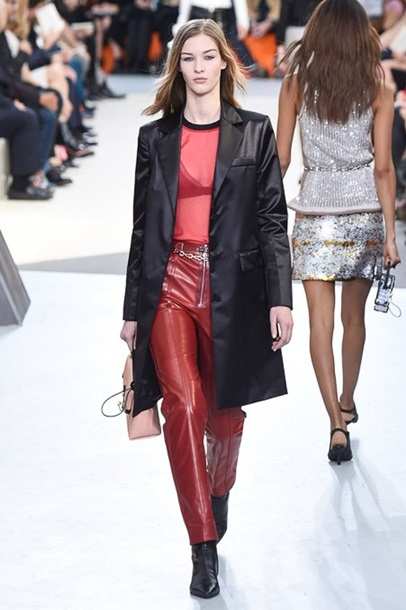 "Леопард" снова в моде: Louis Vuitton представил новую коллекцию (ФОТО) "Леопард" снова в моде: Louis Vuitton представил новую коллекцию (ФОТО)