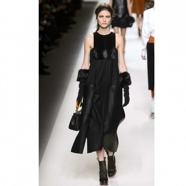 Новый гот: в моде total black (ФОТО) Новый гот: в моде total black (ФОТО)
