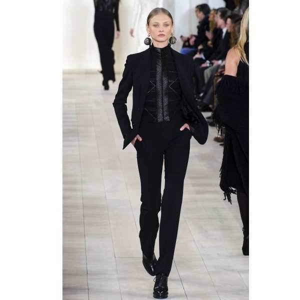 Новый гот: в моде total black (ФОТО) Новый гот: в моде total black (ФОТО)