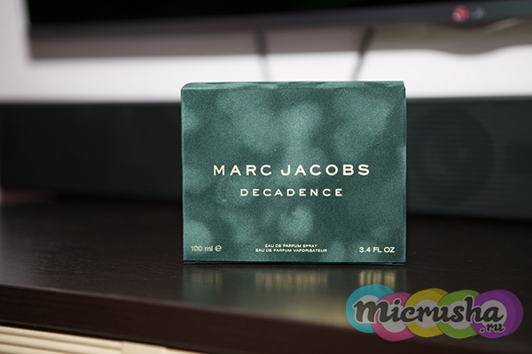 Decadence от Marc Jacobs упаковка