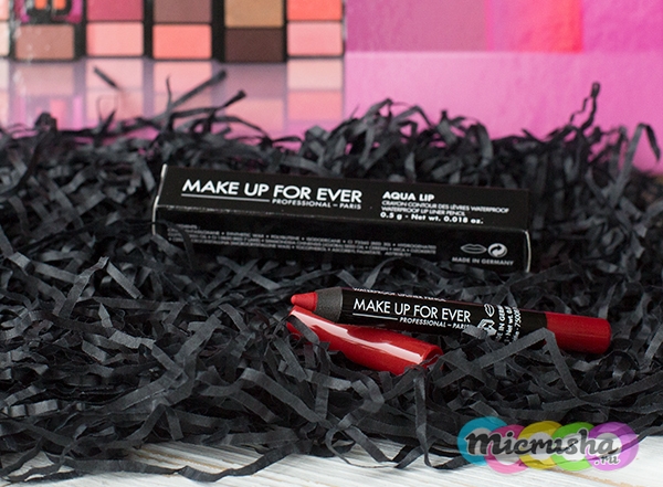 Водостойкий карандаш для контура губ Aqua Lip